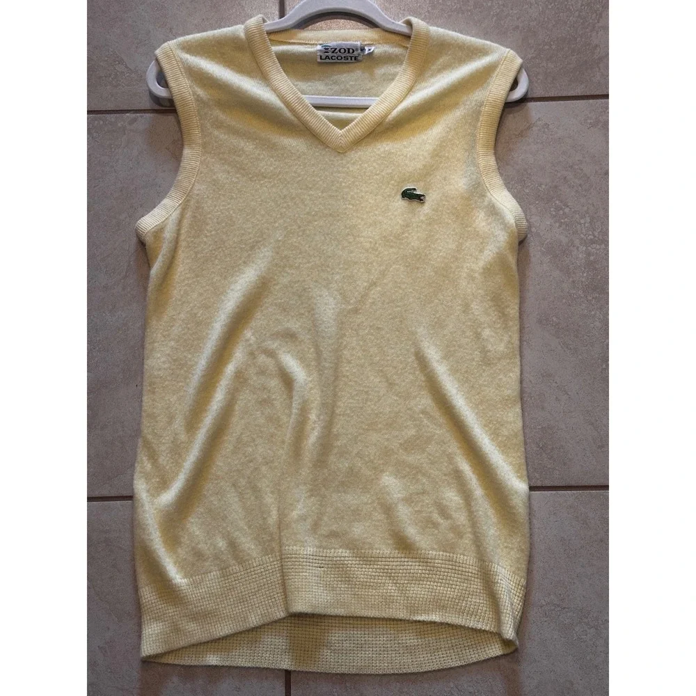 Izod Lacoste Sweater Vest Mens Medium Vintage V Crocodile Knit Preppy Old‎ Money